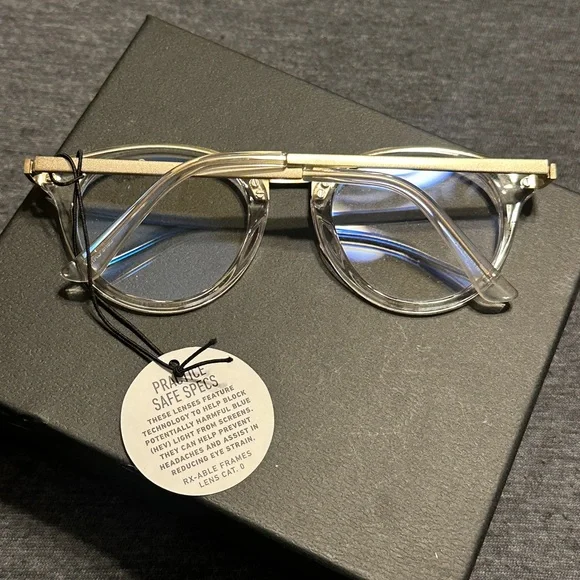 Quay Australia Women's Gotta Run Round Blue Light Blocking Glasses, Clear & Gold - Picture 3 of 13